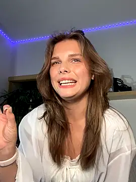 HumbleJess online show from October 2025 03:20:02 PM