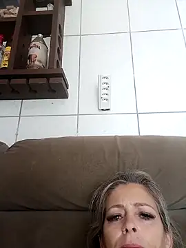 Snapshot of marcialoira chatting on April 2026 02:00:02 PM marcialoira online show from April 2026 02:00:02 PM