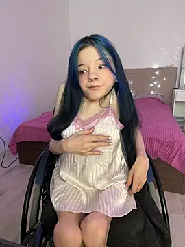 MiniSophiaa online show from February 2026 07:56:02 AM