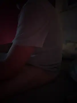 Snapshot of Bennyben8604 chatting on December 2024 05:40:01 AM Bennyben8604 online show from December 2024 05:40:01 AM