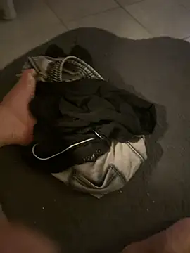 Bennyben8604 online show from April 2026 01:23:02 AM