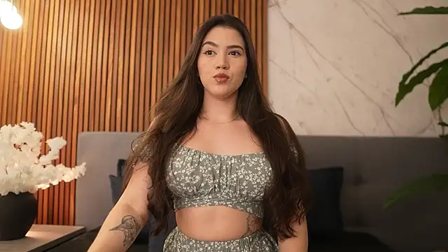 Amelia Rouse online show from December 2025 08:04:02 PM