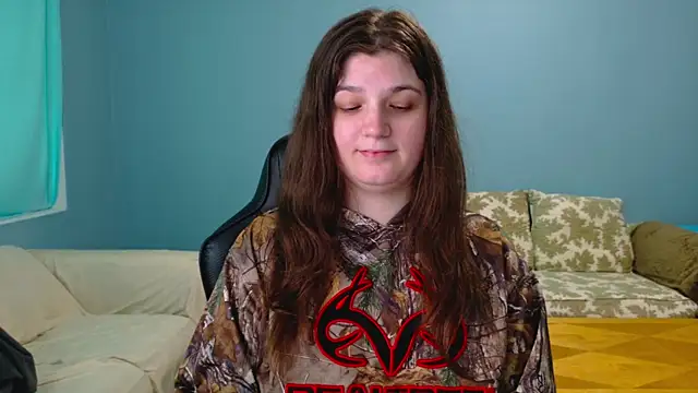 TreeJeanne online show from April 2026 04:21:02 PM