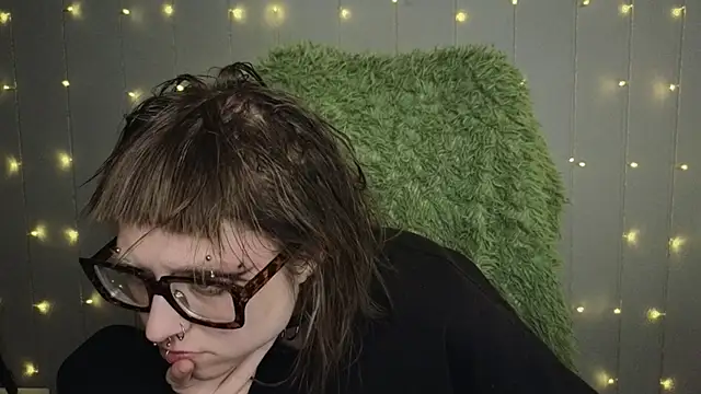 kortny yo online show from January 2025 08:34:02 PM