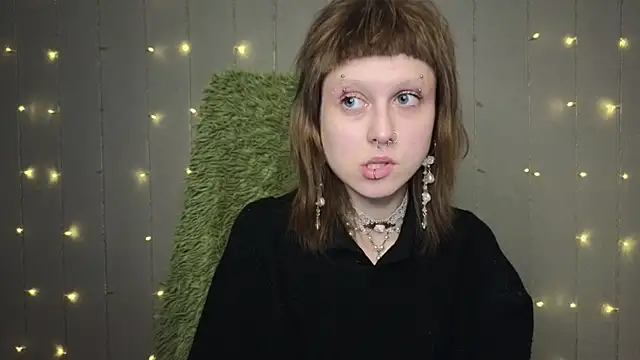 kortny yo online show from January 2025 08:43:02 PM