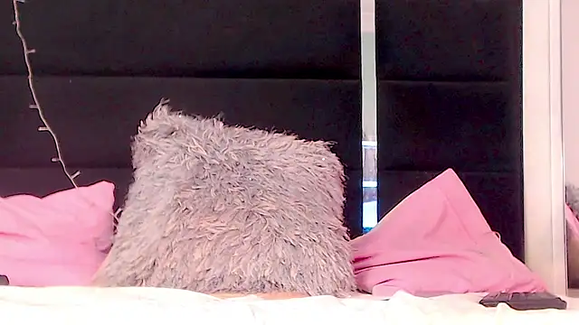 Snapshot of Demyraii chatting on December 2025 03:34:01 AM Demyraii online show from December 2025 03:34:01 AM