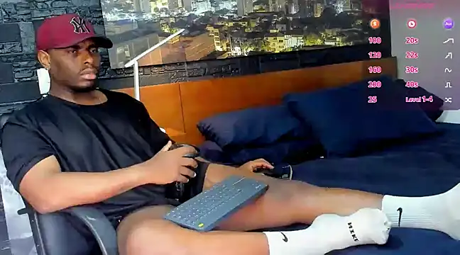 Snapshot of thomas_santtos1 chatting on March 2025 01:51:01 PM thomas santtos1 online show from March 2025 01:51:01 PM