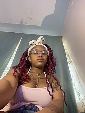 Snapshot of Cherrytowild chatting on February 2025 04:31:02 PM Cherrytowild online show from February 2025 04:31:02 PM