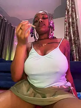 Snapshot of Cherrytowild chatting on September 2025 05:20:01 AM Cherrytowild online show from September 2025 05:20:01 AM