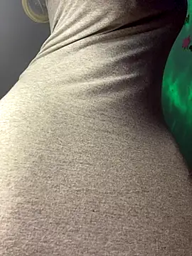 Snapshot of Cherrytowild chatting on October 2025 08:16:02 AM Cherrytowild online show from October 2025 08:16:02 AM