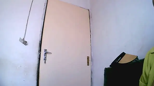 Bustypillows online show from April 2026 01:56:02 PM