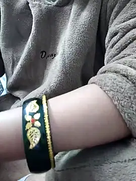 Snapshot of Aaradhya chatting on January 2025 01:47:01 AM Aaradhya online show from January 2025 01:47:01 AM