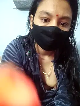 Aaradhya online show from February 2026 01:27:01 AM