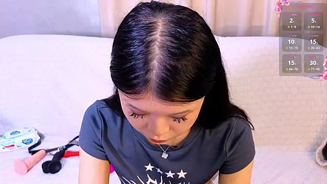 Tina Kim  online show from April 2026 09:31:01 AM