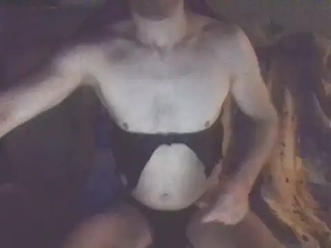 Snapshot of Bigheadxxx1 chatting on November 2025 01:39:01 AM Bigheadxxx1 online show from November 2025 01:39:01 AM