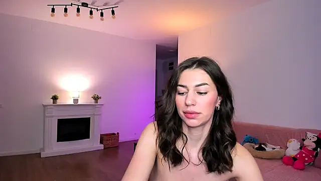 AnysaSmith online show from April 2026 08:26:01 PM