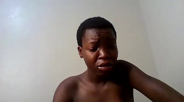 Snapshot of hunnybee007 chatting on March 2025 12:18:02 AM hunnybee007 online show from March 2025 12:18:02 AM