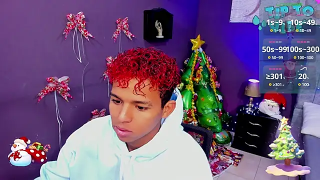 Snapshot of Noah_Smith04 chatting on December 2024 11:47:01 AM Noah Smith04 online show from December 2024 11:47:01 AM