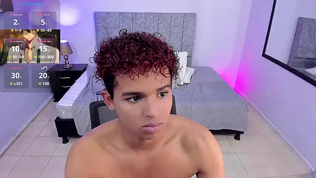 Snapshot of Noah_Smith04 chatting on January 2025 05:56:01 PM Noah Smith04 online show from January 2025 05:56:01 PM