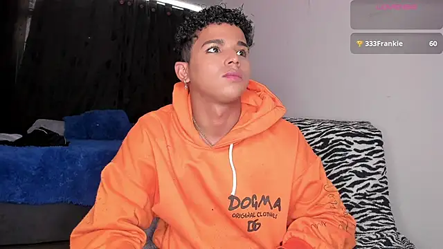 Snapshot of Noah_Smith04 chatting on March 2025 07:14:02 PM Noah Smith04 online show from March 2025 07:14:02 PM