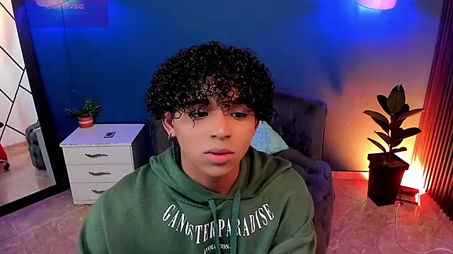 Snapshot of Noah_Smith04 chatting on November 2025 04:34:01 AM Noah Smith04 online show from November 2025 04:34:01 AM