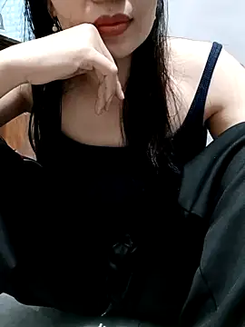 Snapshot of Blythe_69 chatting on March 2025 02:49:02 AM Blythe 69 online show from March 2025 02:49:02 AM