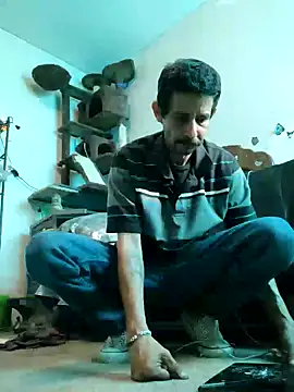 Snapshot of LongDickZee562 chatting on December 2024 09:06:01 PM LongDickZee562 online show from December 2024 09:06:01 PM