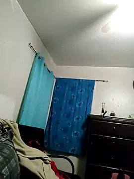 Snapshot of LongDickZee562 chatting on February 2025 08:18:02 AM LongDickZee562 online show from February 2025 08:18:02 AM