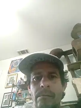 Snapshot of LongDickZee562 chatting on February 2025 01:15:02 AM LongDickZee562 online show from February 2025 01:15:02 AM