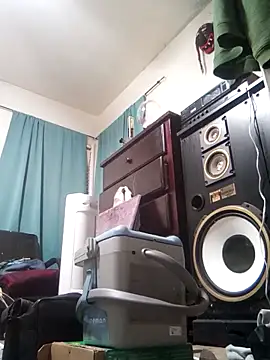 Snapshot of LongDickZee562 chatting on March 2025 07:51:02 AM LongDickZee562 online show from March 2025 07:51:02 AM