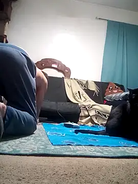 Snapshot of LongDickZee562 chatting on March 2025 09:10:02 AM LongDickZee562 online show from March 2025 09:10:02 AM