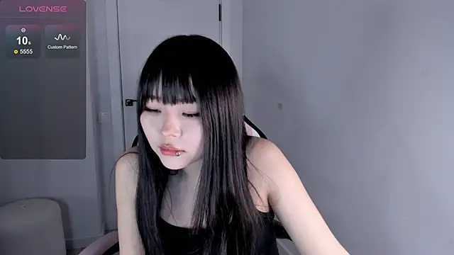 hee young11 online show from November 2025 05:13:02 PM