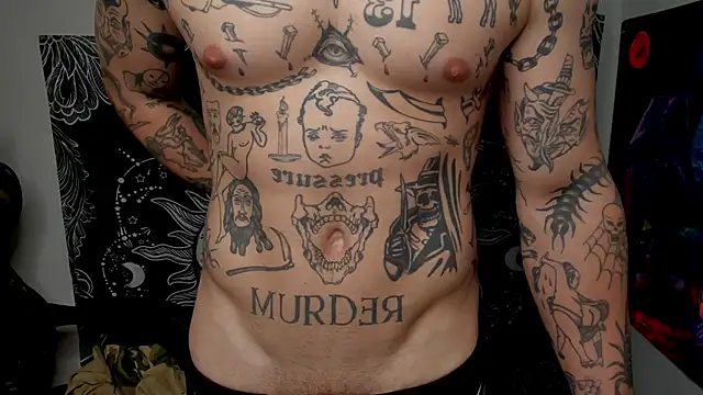 Snapshot of layneinchains chatting on December 2024 07:10:01 PM layneinchains online show from December 2024 07:10:01 PM