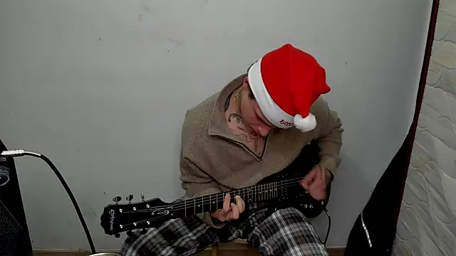 Snapshot of layneinchains chatting on January 2025 10:46:01 PM layneinchains online show from January 2025 10:46:01 PM