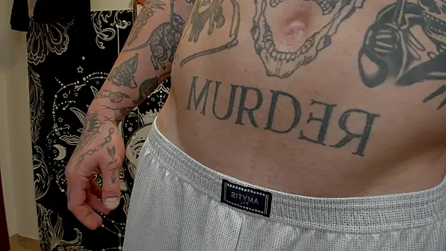 Snapshot of layneinchains chatting on February 2025 07:15:02 PM layneinchains online show from February 2025 07:15:02 PM