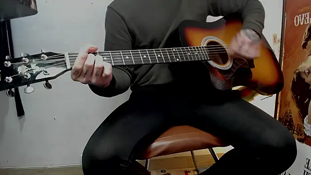 Snapshot of layneinchains chatting on September 2025 05:35:01 PM layneinchains online show from September 2025 05:35:01 PM