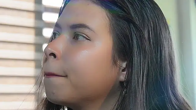 Snapshot of Kozzy_ chatting on March 2025 08:37:02 PM Kozzy online show from March 2025 08:37:02 PM