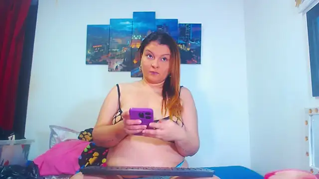 Snapshot of I_AM_JULIETA_SQUIRTS chatting on October 2025 10:54:02 PM I AM JULIETA SQUIRTS online show from October 2025 10:54:02 PM