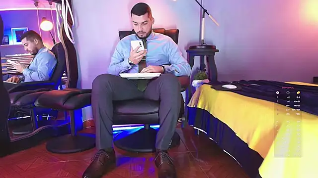 HenryBenso online show from March 2025 10:17:01 AM