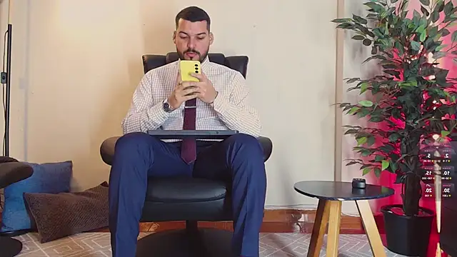 HenryBenso online show from September 2025 05:35:01 PM