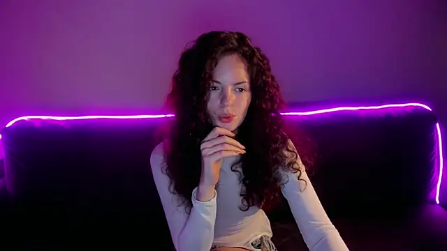 RubyAttwood online show from March 2026 07:00:02 PM