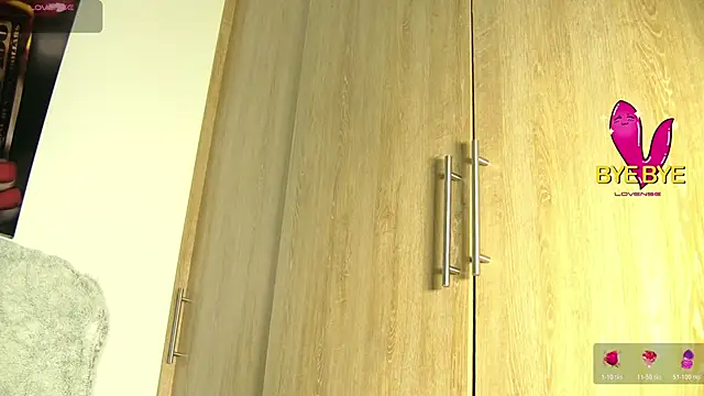 aidaadams online show from November 2025 11:43:02 AM