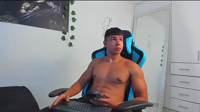 Snapshot of Bray_Kevin chatting on February 2025 04:53:01 PM Bray Kevin online show from February 2025 04:53:01 PM