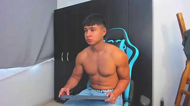 Bray Kevin online show from December 2025 07:42:01 PM