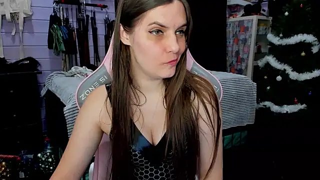 Snapshot of Stroynyash chatting on January 2025 11:51:02 PM Stroynyash online show from January 2025 11:51:02 PM