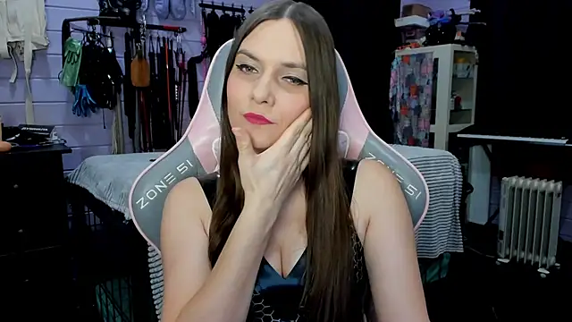 Snapshot of Stroynyash chatting on February 2025 03:26:01 PM Stroynyash online show from February 2025 03:26:01 PM