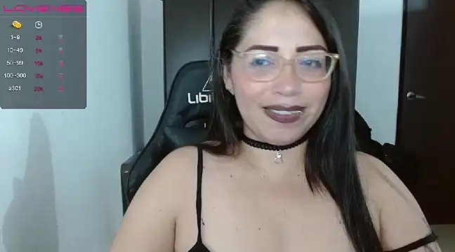 natashasmithe online show from January 2025 02:25:01 AM