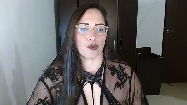 natashasmithe online show from October 2025 12:09:01 AM