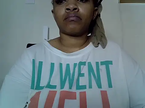 Snapshot of Brown_sexy chatting on November 2025 07:41:02 PM Brown sexy online show from November 2025 07:41:02 PM