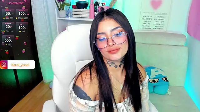 Hinataw33d01 online show from February 2025 05:37:01 AM